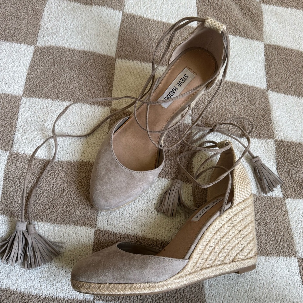 Steve Madden Women's Grey Suede Wedge Espadrilles with tie ankle